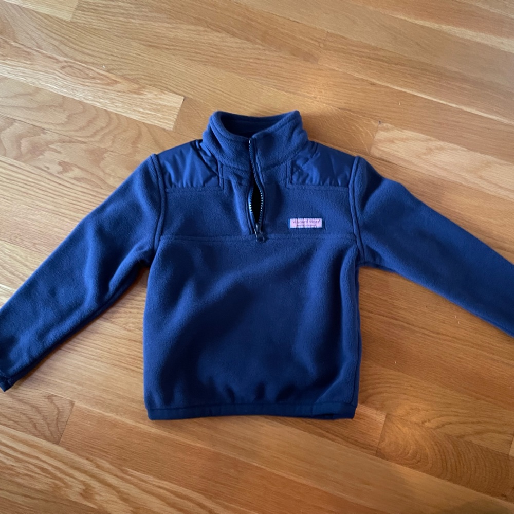 Boys vineyard vines fleece pullover.